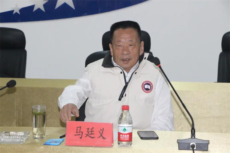 中國(guó)有色金屬工業(yè)協(xié)會(huì)黨委副書(shū)記范順科一行蒞臨明泰鋁業(yè)調(diào)研指導(dǎo)